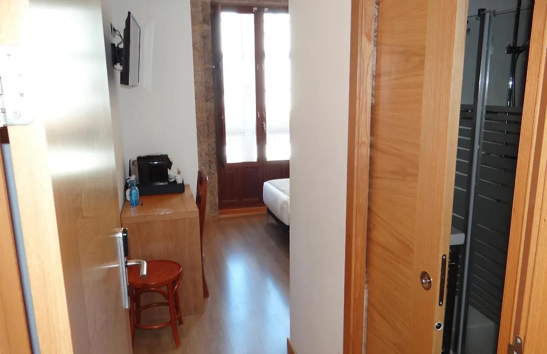 Pension O Codice By Moradas Nieto-1